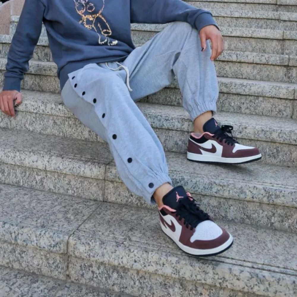 Air Jordan 1 Low in Mocha Brown White - product image from the listing.