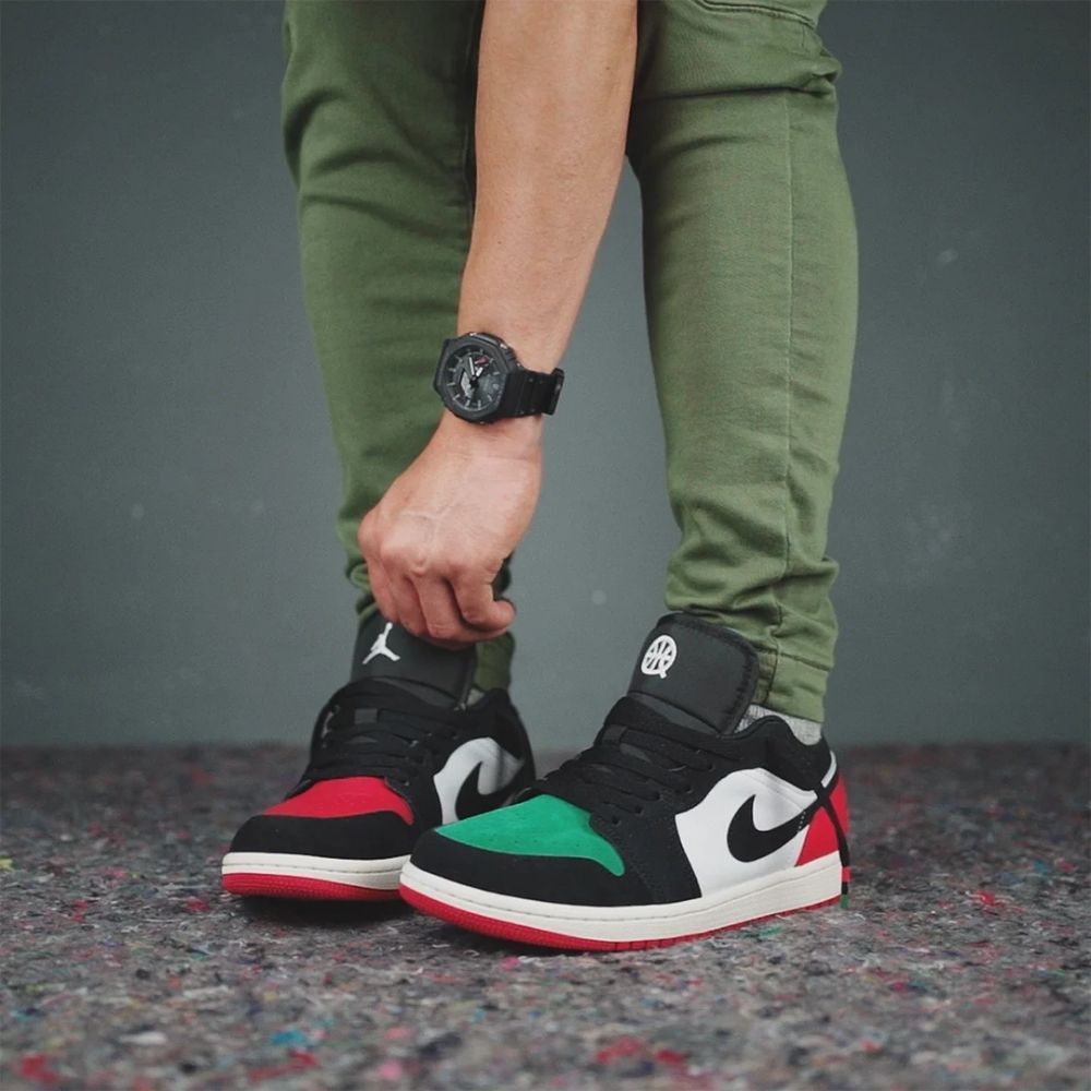Quai 54 Black White - Air Jordan 1 Low 2023 - product image from the listing.