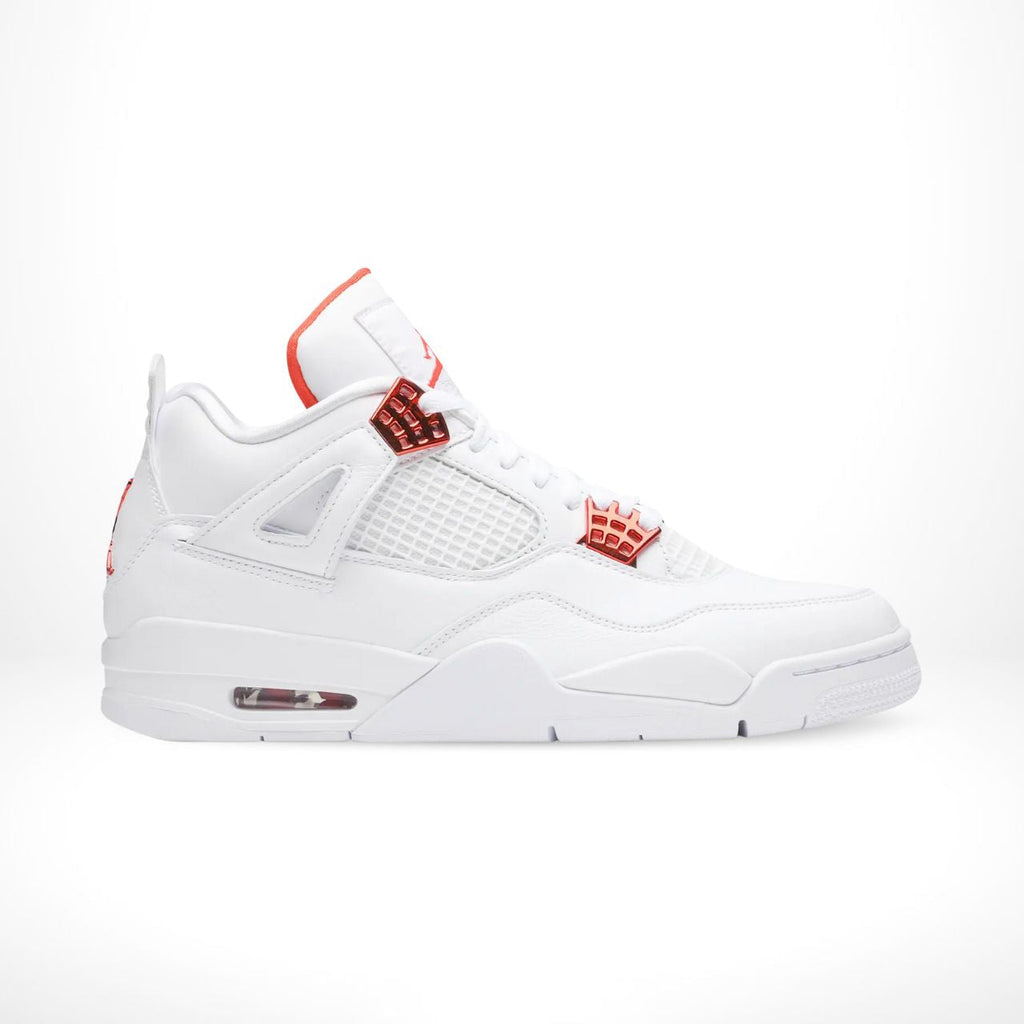 Air Jordan 4 Retro in Orange Metallic White - product image from the listing.