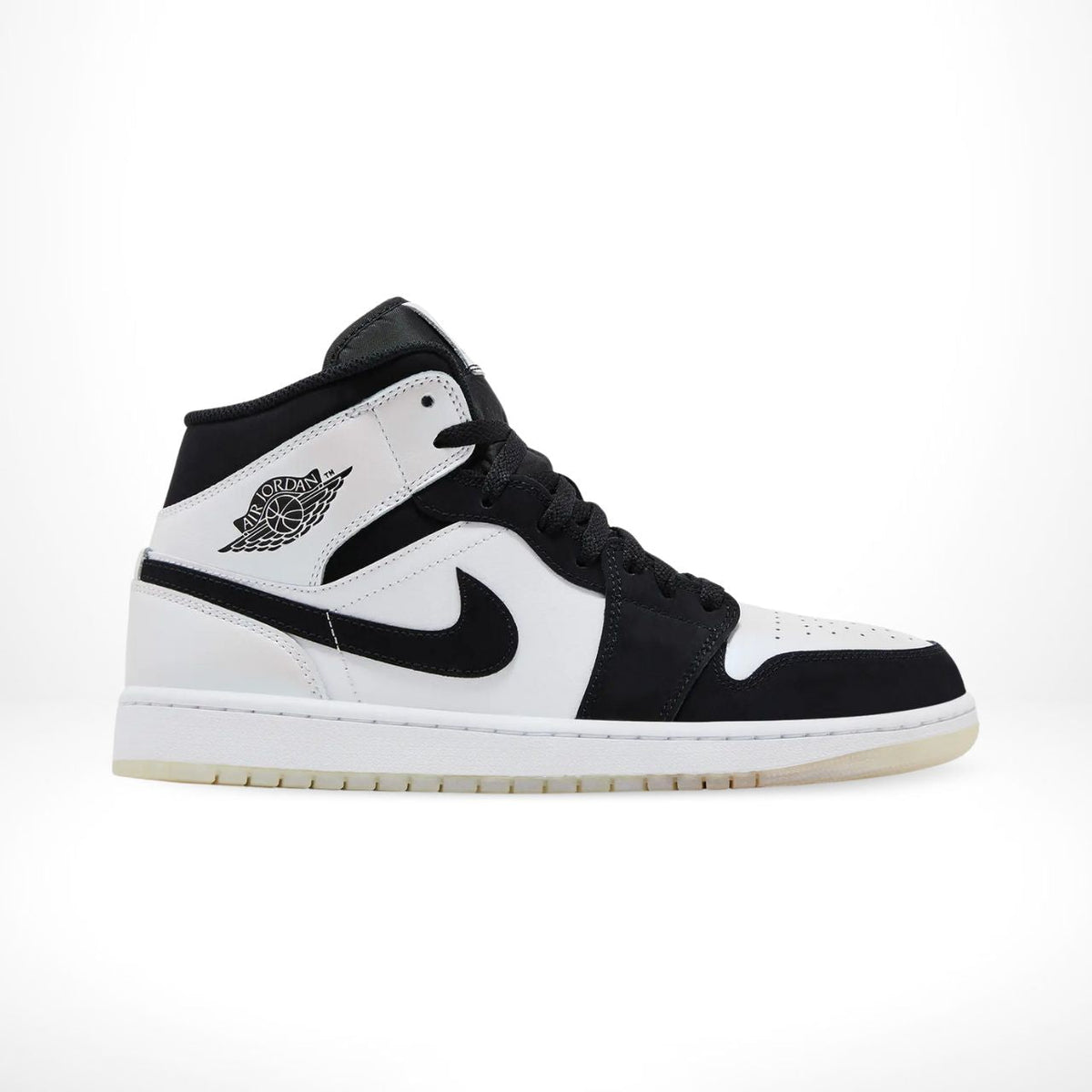 Diamond Black White SE - Air Jordan 1 Mid - product image from the listing.