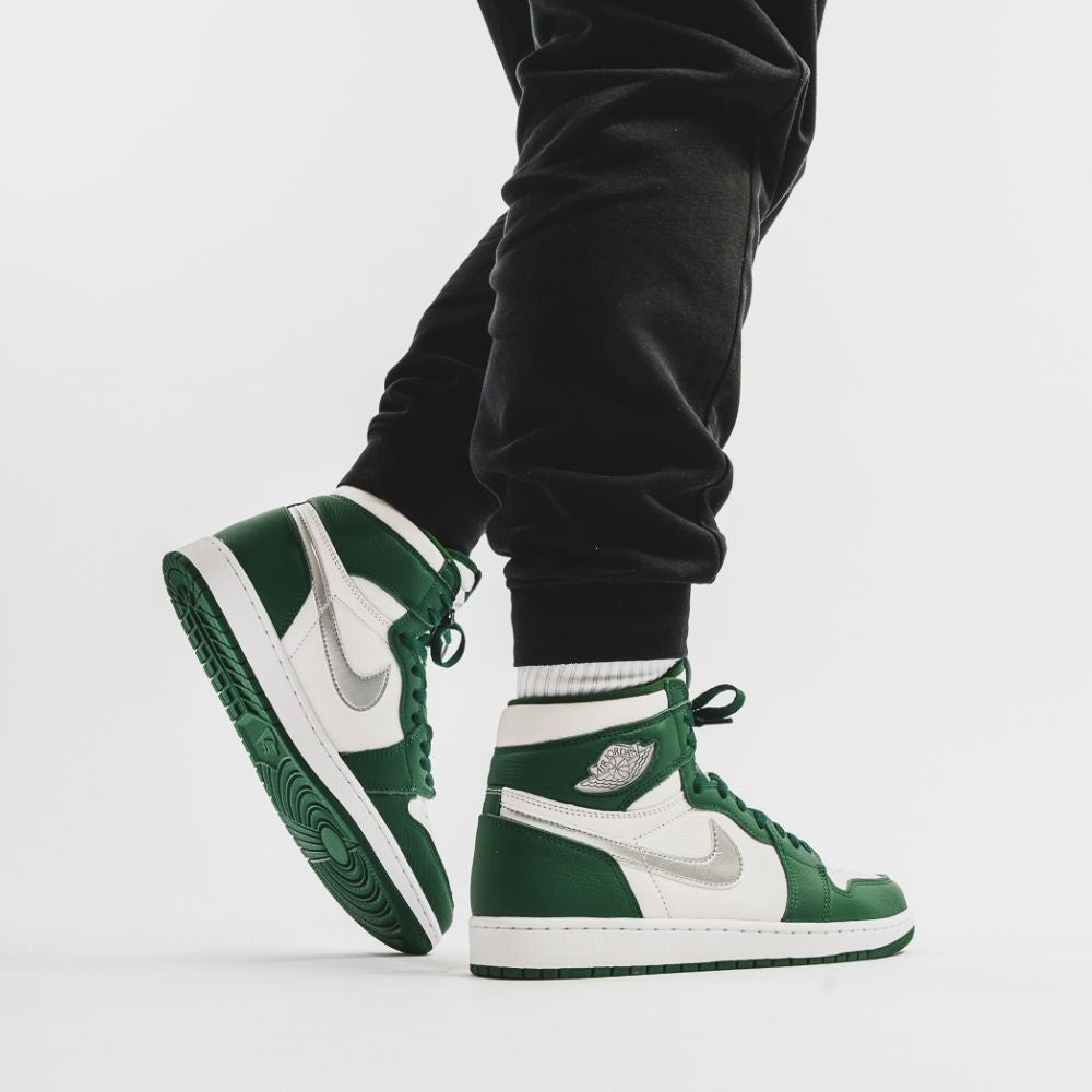 Air Jordan 1 Retro High OG Gorge in Green White - product image from the listing.