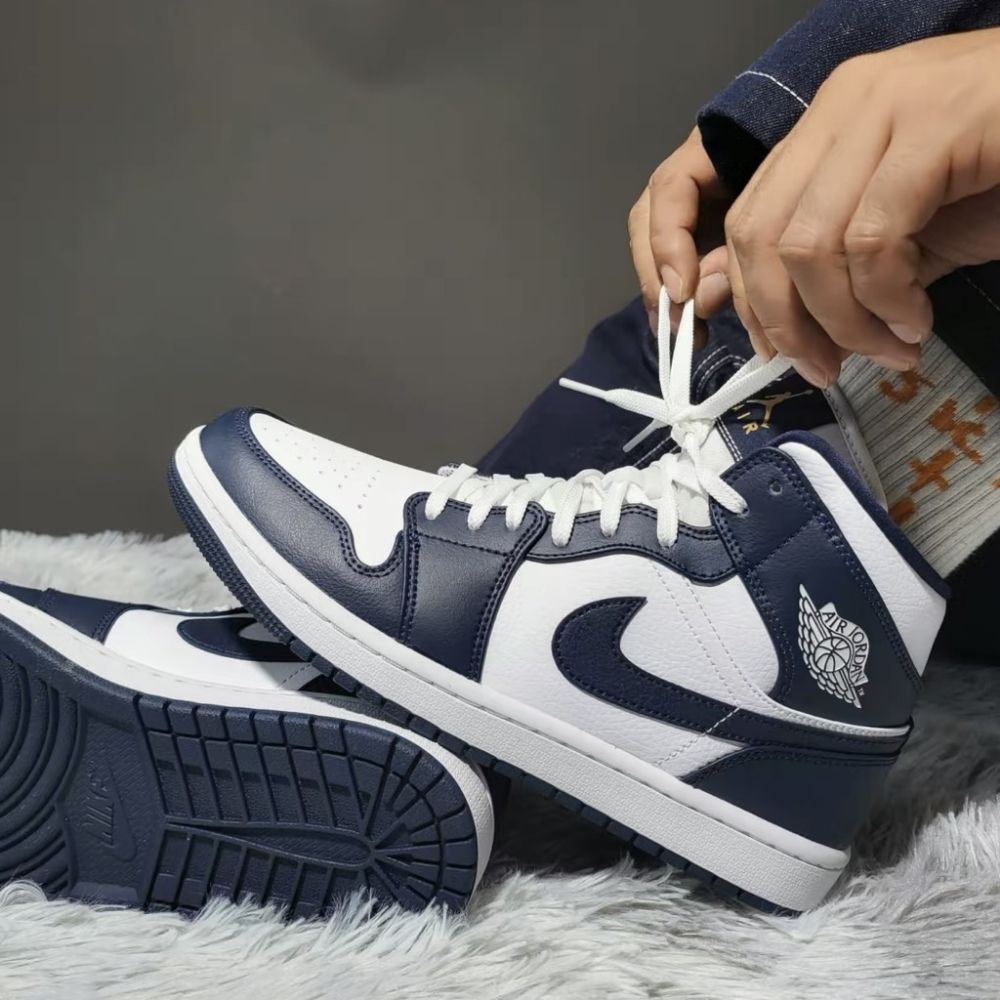 Air Jordan 1 Mid Obsidian in Blue White - product image from the listing.
