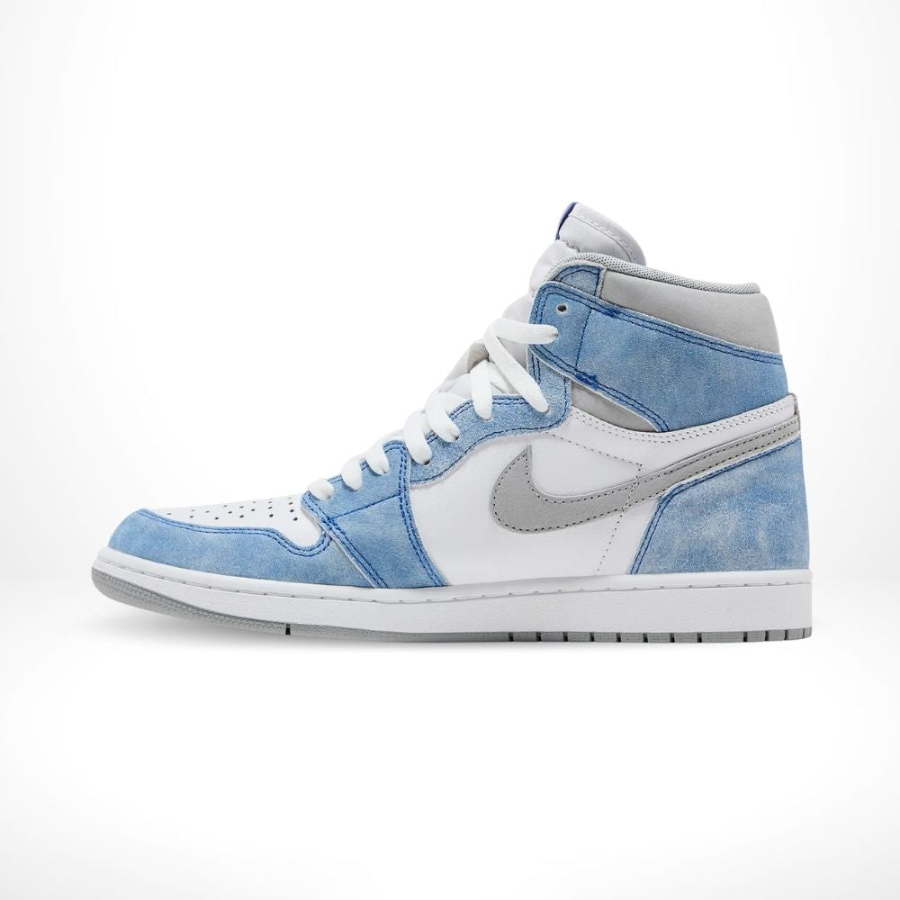 Air Jordan 1 Retro High in Hyper Royal Smoke Grey - product image from the listing.