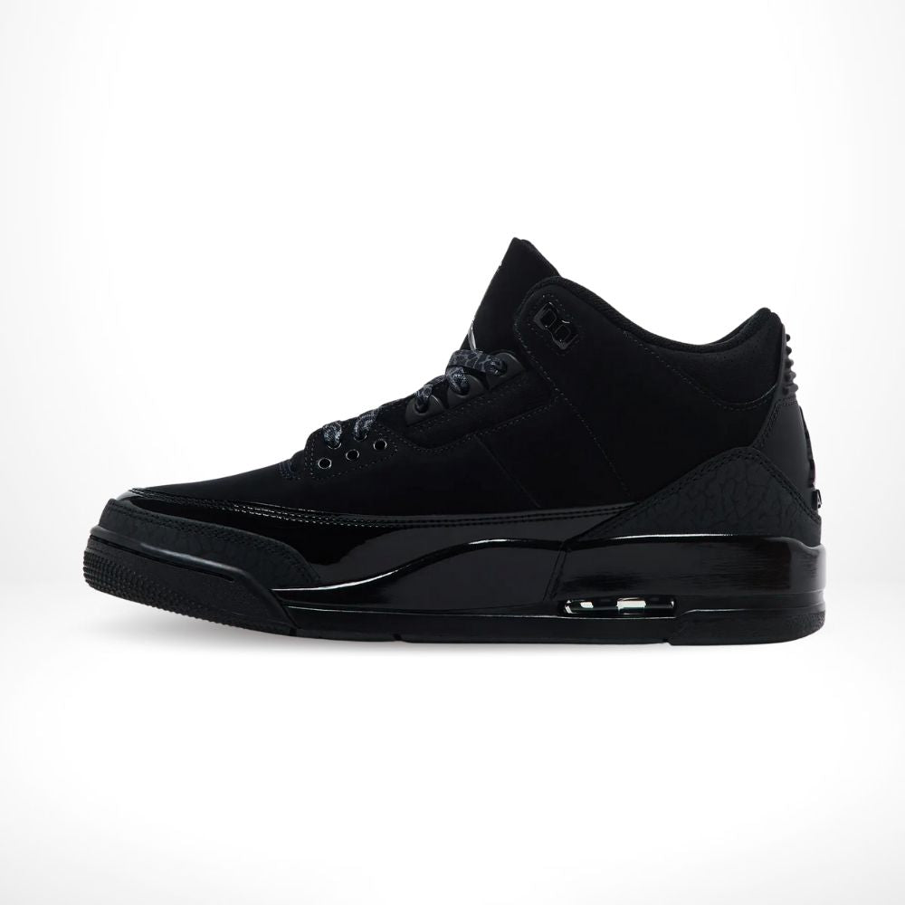 Black Cat - Air Jordan 3 Retro 2025 - product image from the listing.