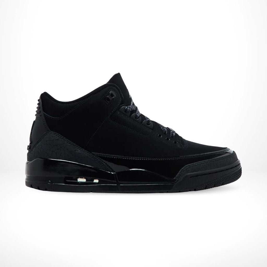 Black Cat - Air Jordan 3 Retro 2025 - product image from the listing.