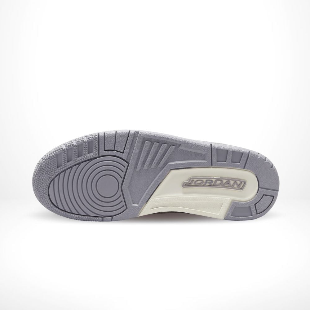 Air Jordan 3 Retro in Sail Metallic Silver - product image from the listing.