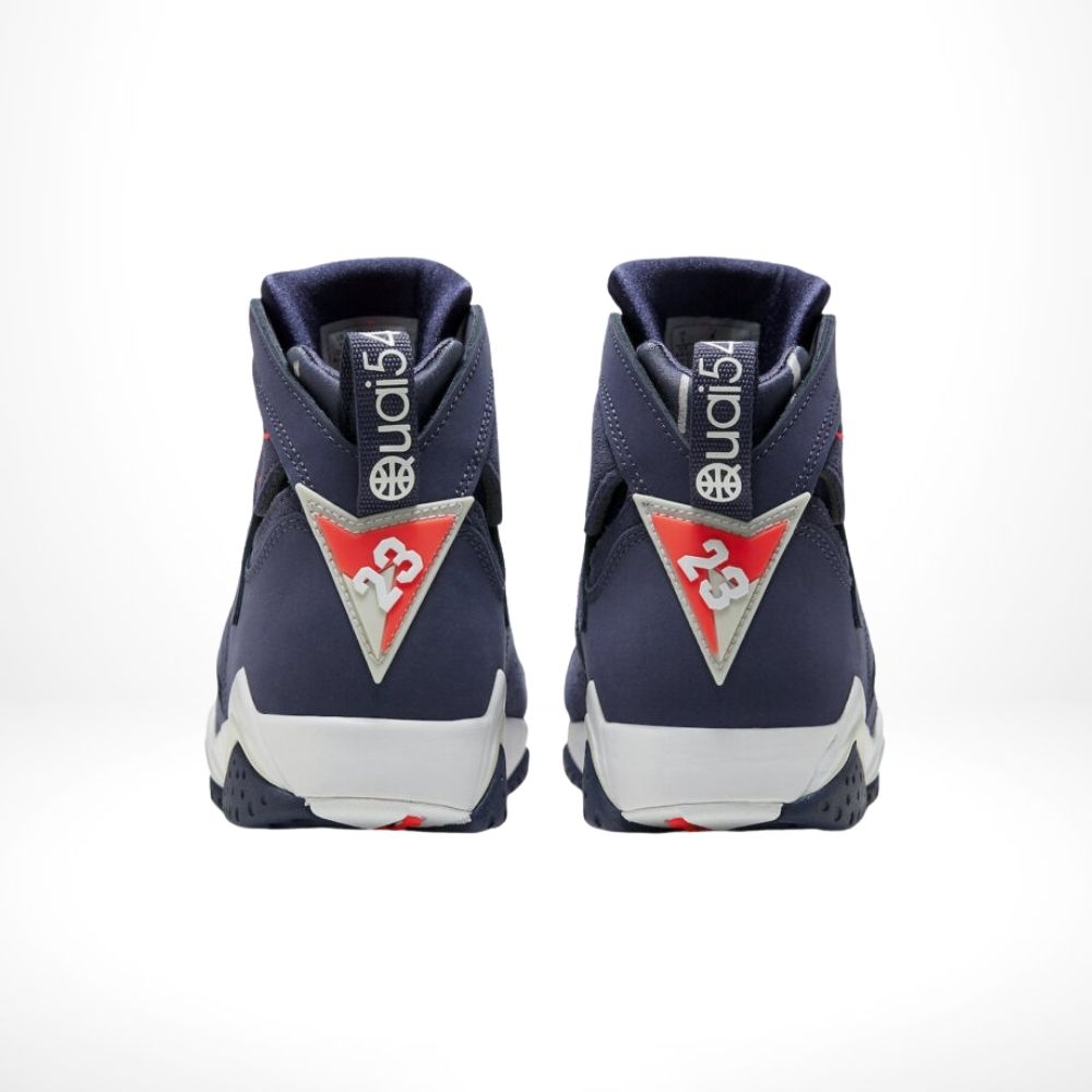 Air Jordan 7 Retro Quai 54 in Neutral Indigo - product image from the listing.