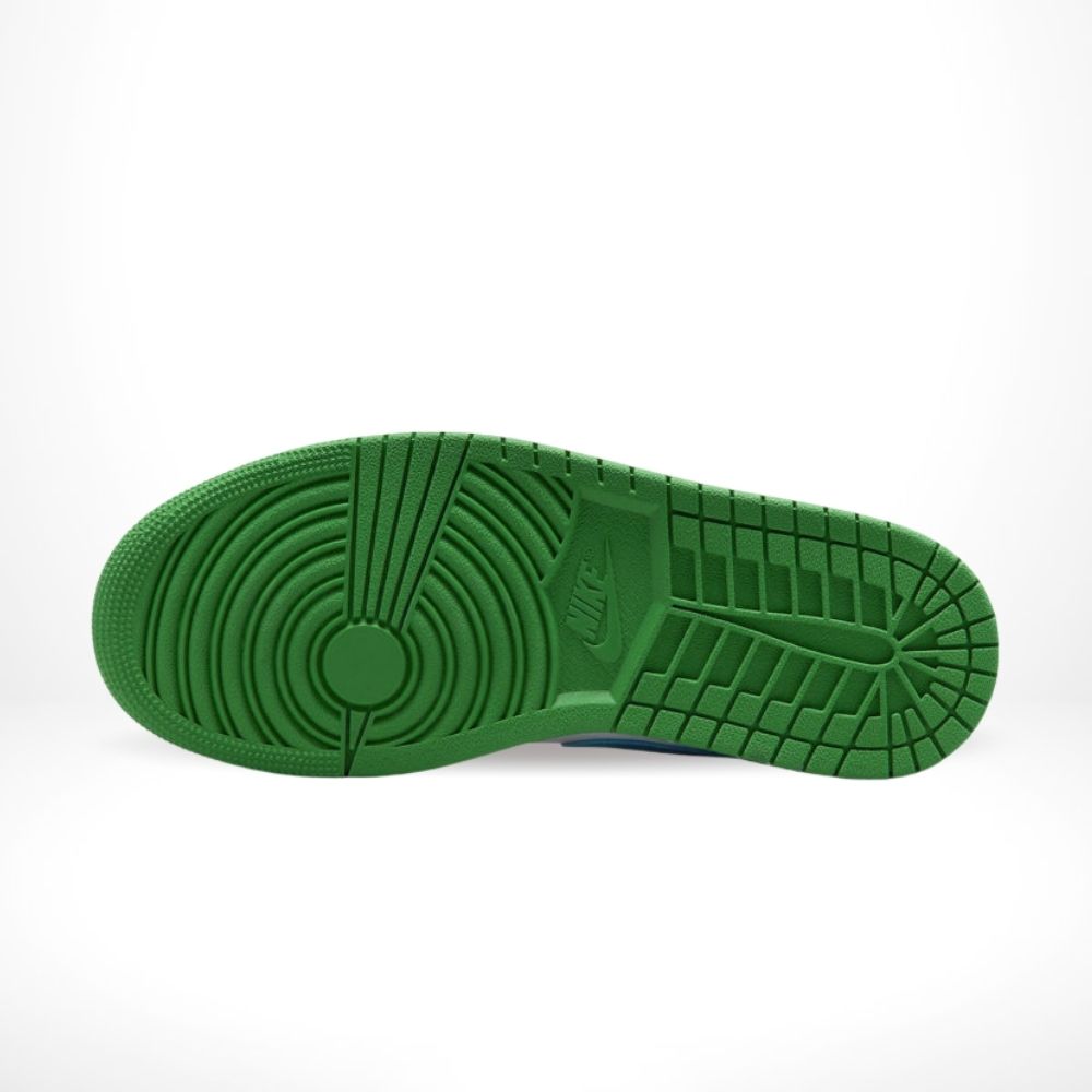 Air Jordan 1 Low Lucky in Green - product image from the listing.