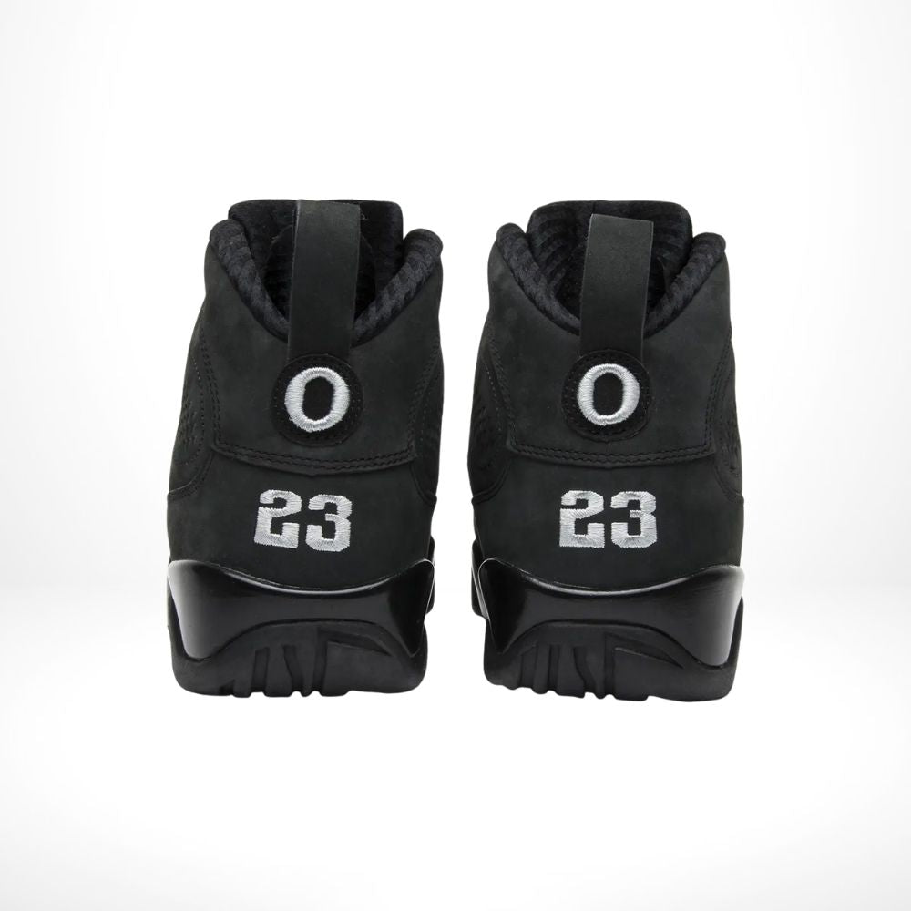 Air Jordan 9 Retro Oregon Ducks in Black - product image from the listing.