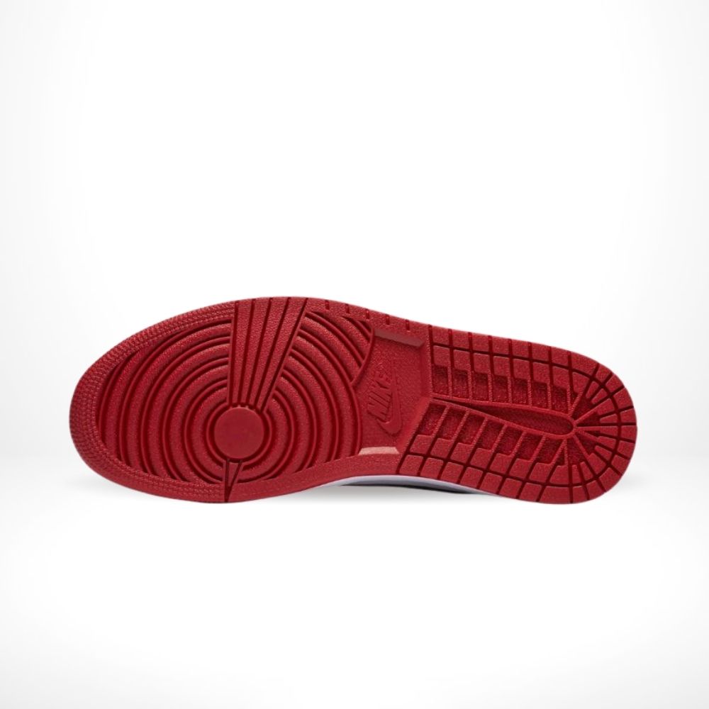 Air Jordan 1 Retro Low OG Chicago in Red - product image from the listing.