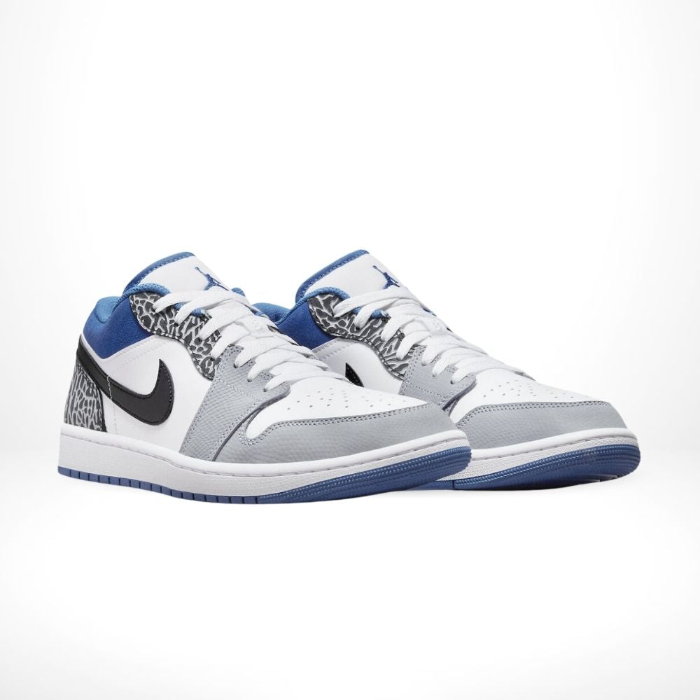Air Jordan 1 Low SE True in Blue - product image from the listing.