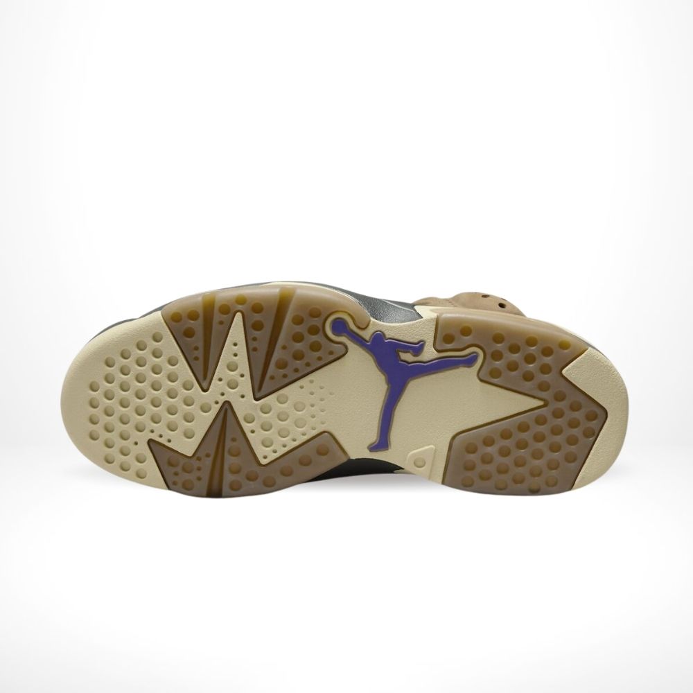 GORE-TEX Brown Kelp - Air Jordan 6 Retro - product image from the listing.