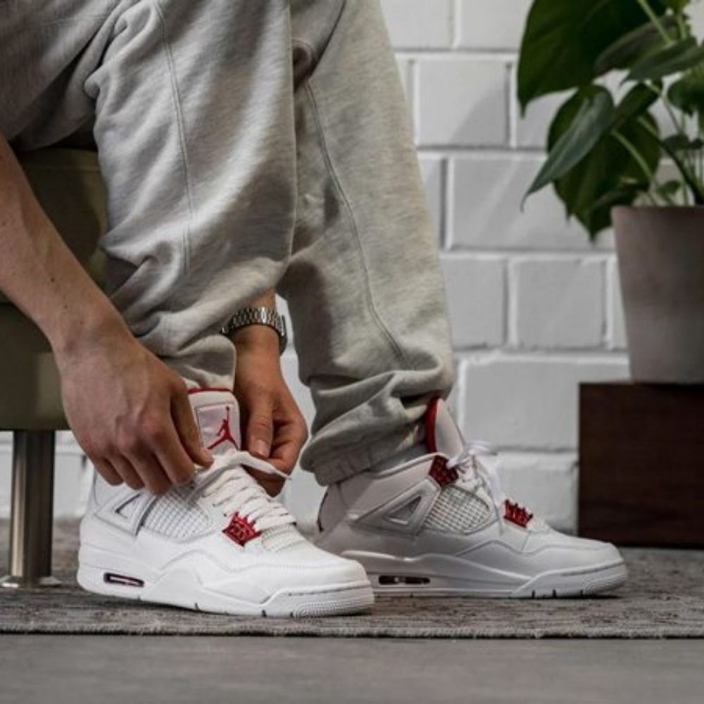 Air Jordan 4 Metallic Pack in White Red - product image from the listing.