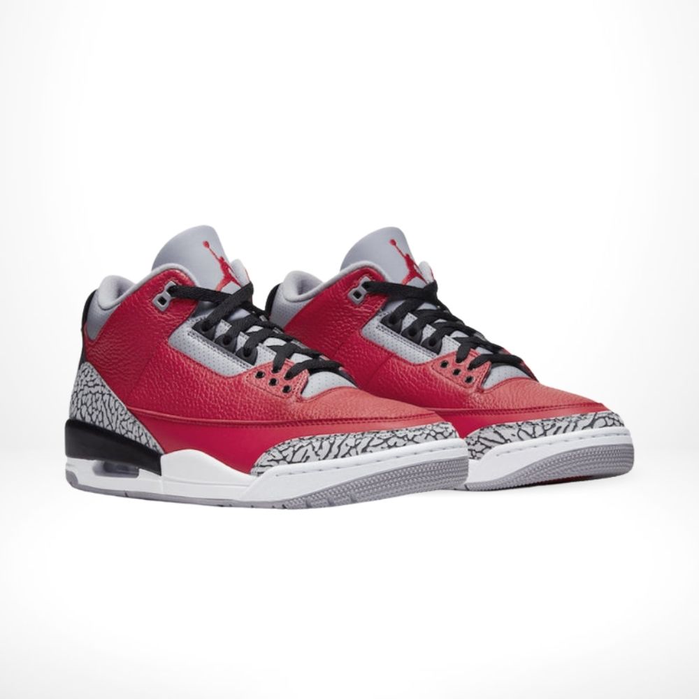 Air Jordan 3 Retro SE Unite Fire in Red - product image from the listing.