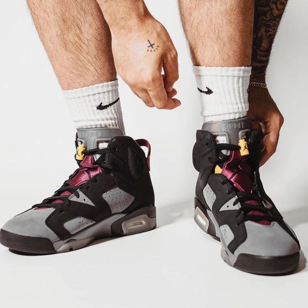 Air Jordan 6 Retro in Bordeaux Black Grey - product image from the listing.