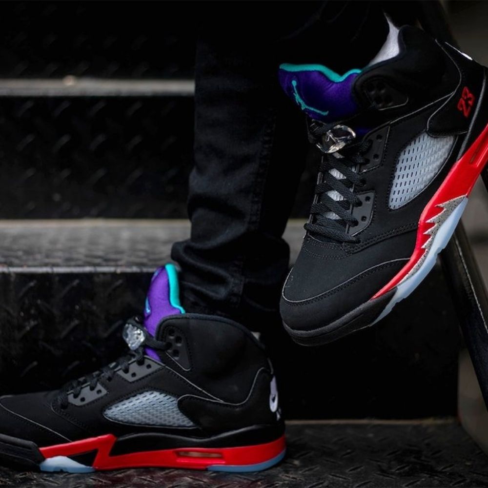 Air Jordan 5 Retro Top 3 in Black Red - product image from the listing.