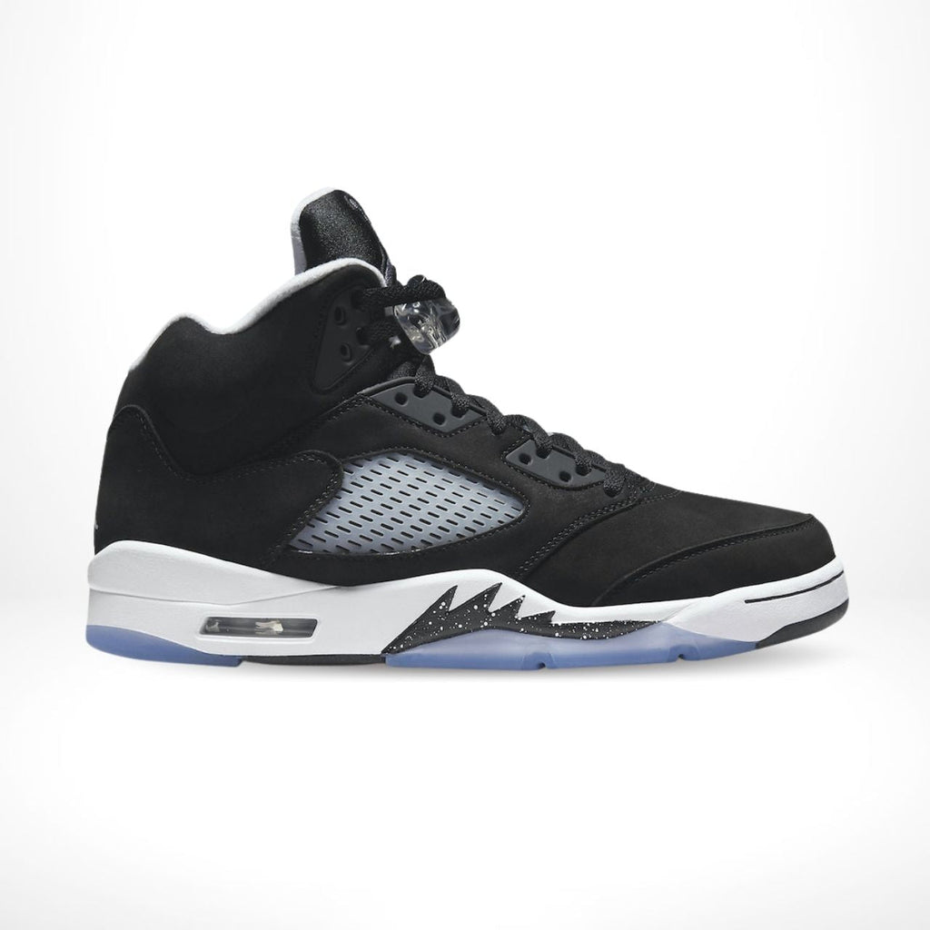 Oreo Black White - Air Jordan 5 Retro 2021 - product image from the listing.