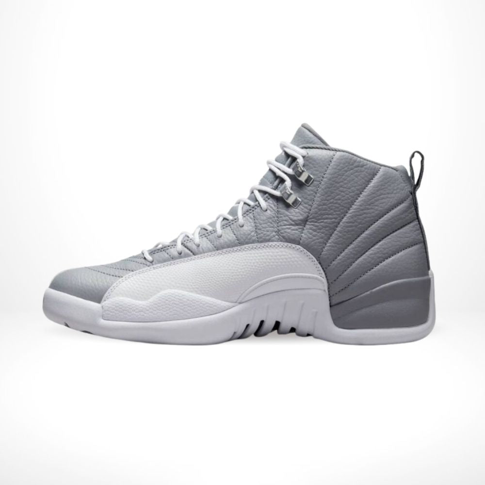 Stealth - Air Jordan 12 Retro - product image from the listing.