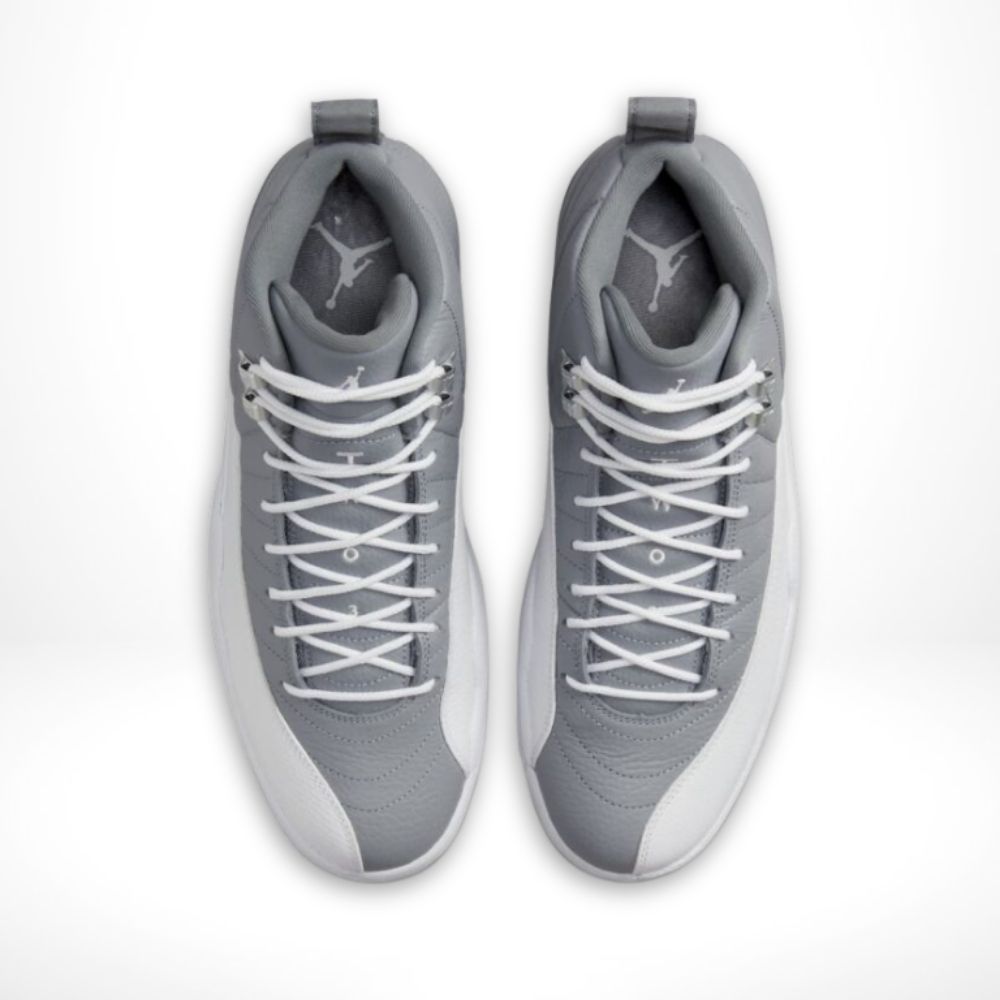 Stealth - Air Jordan 12 Retro - product image from the listing.
