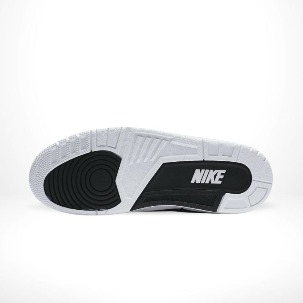 Air Jordan 3 Retro SP x Fragment Design in White - product image from the listing.