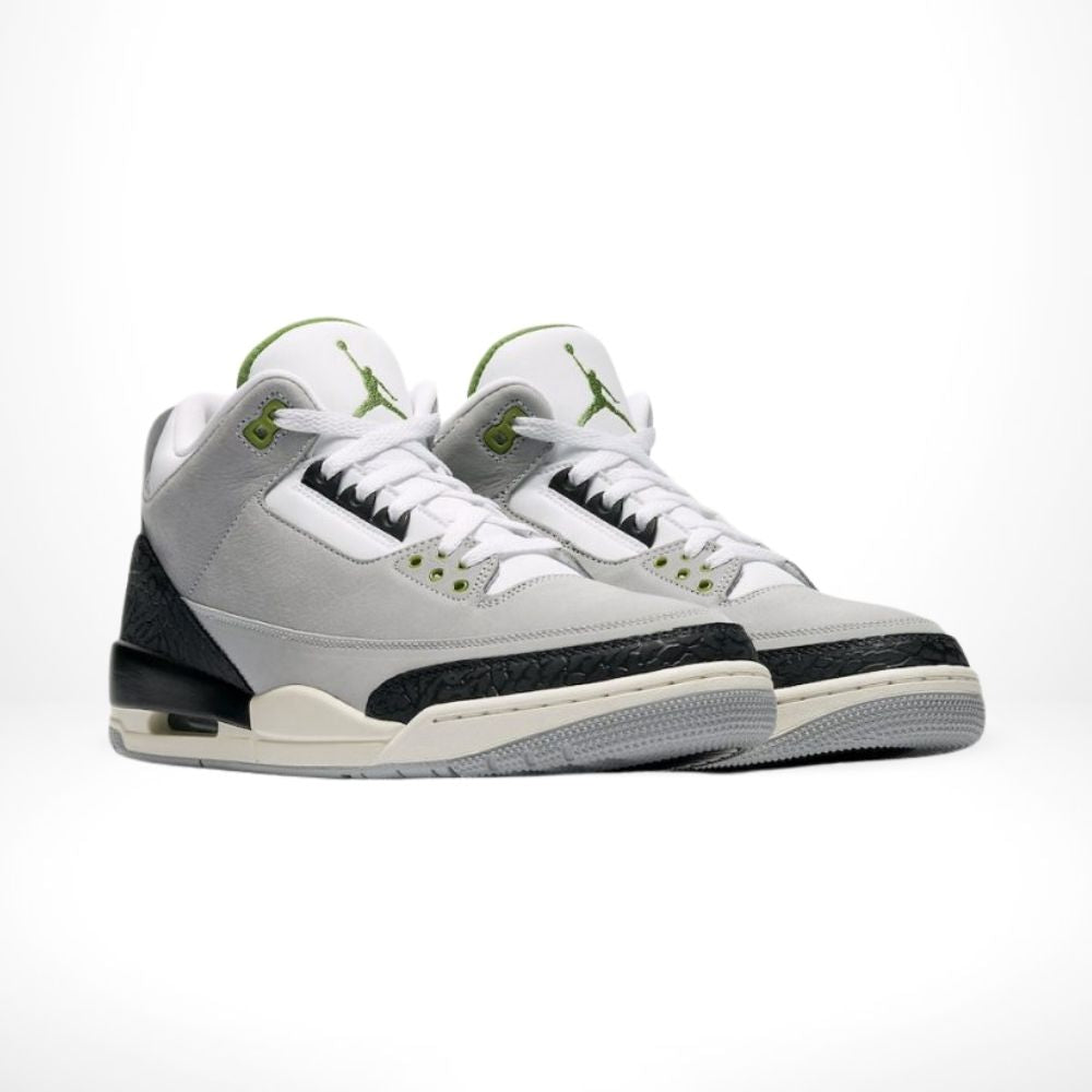 Air Jordan 3 Retro Chlorophyll in Grey Black - product image from the listing.
