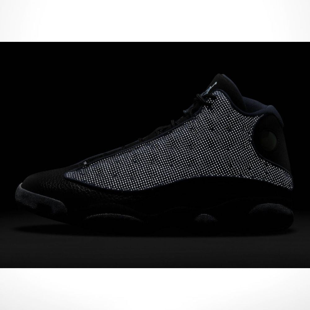 Air Jordan 13 Retro in Navy - product image from the listing.