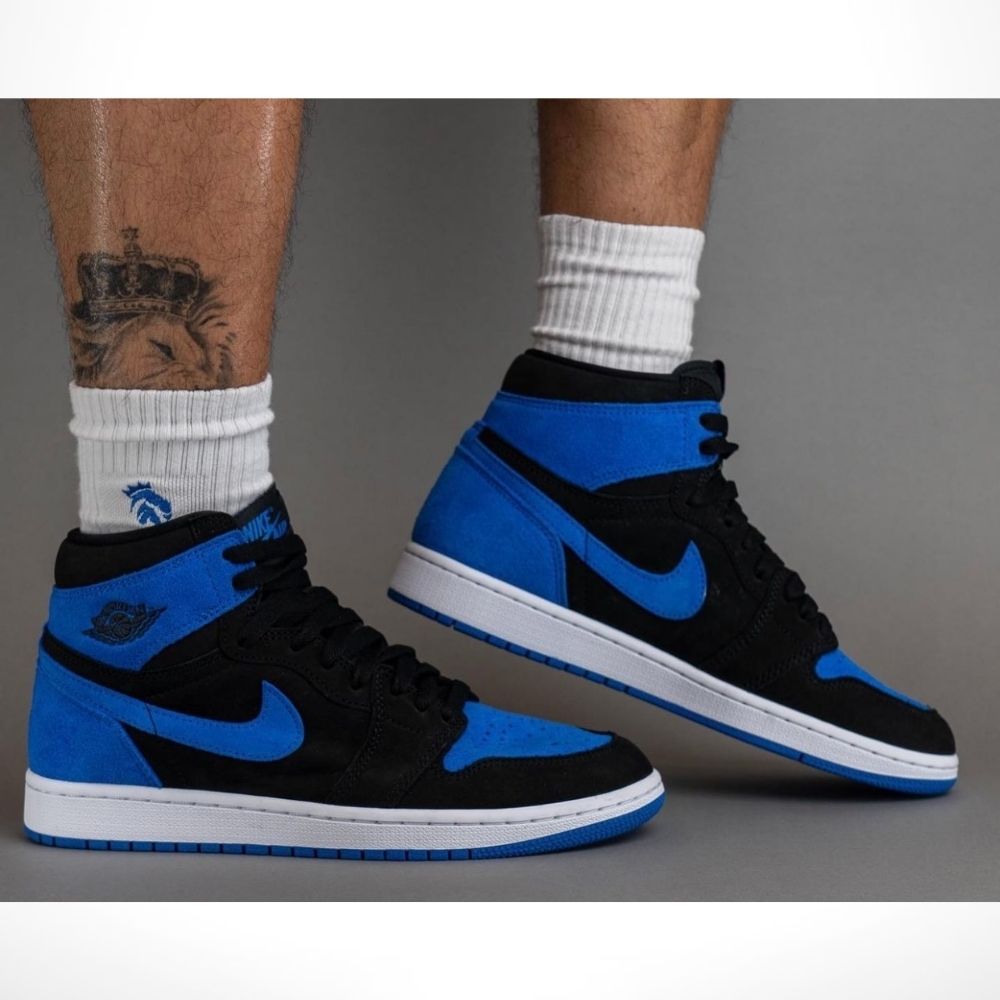 Royal Reimagined - Air Jordan 1 Retro High OG - product image from the listing.