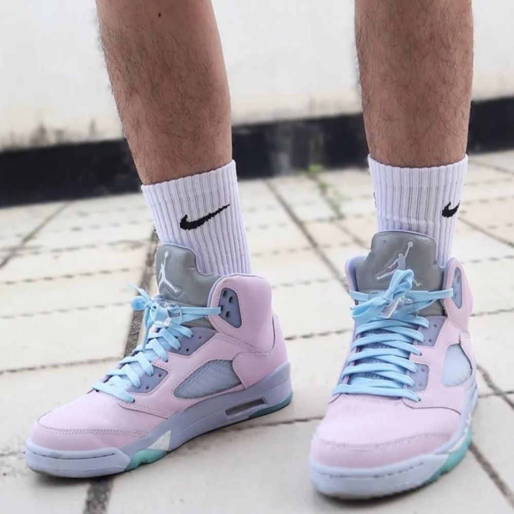 Air Jordan 5 Retro SE Easter in Pink - product image from the listing.