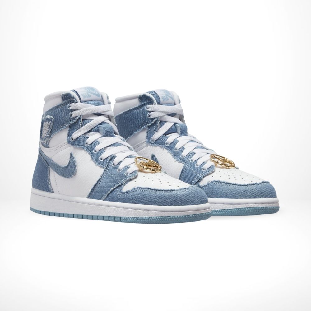 Air Jordan 1 Retro High OG in Denim Blue - product image from the listing.