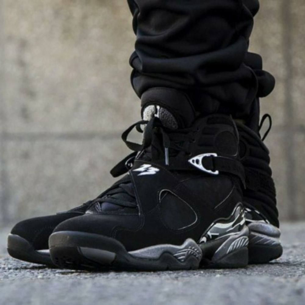Winterized Gunsmoke - Air Jordan 8 Retro - product image from the listing.