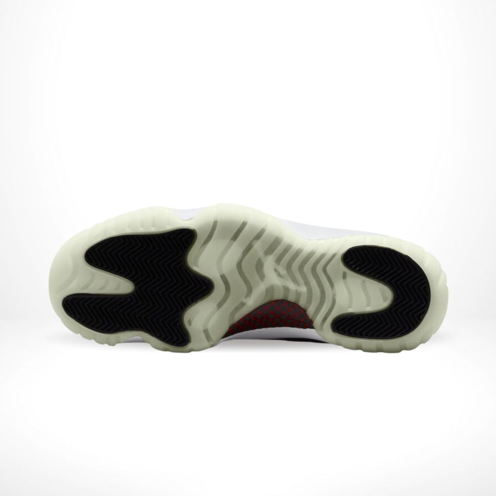 Air Jordan 11 Retro Low 72-10 in Black - product image from the listing.