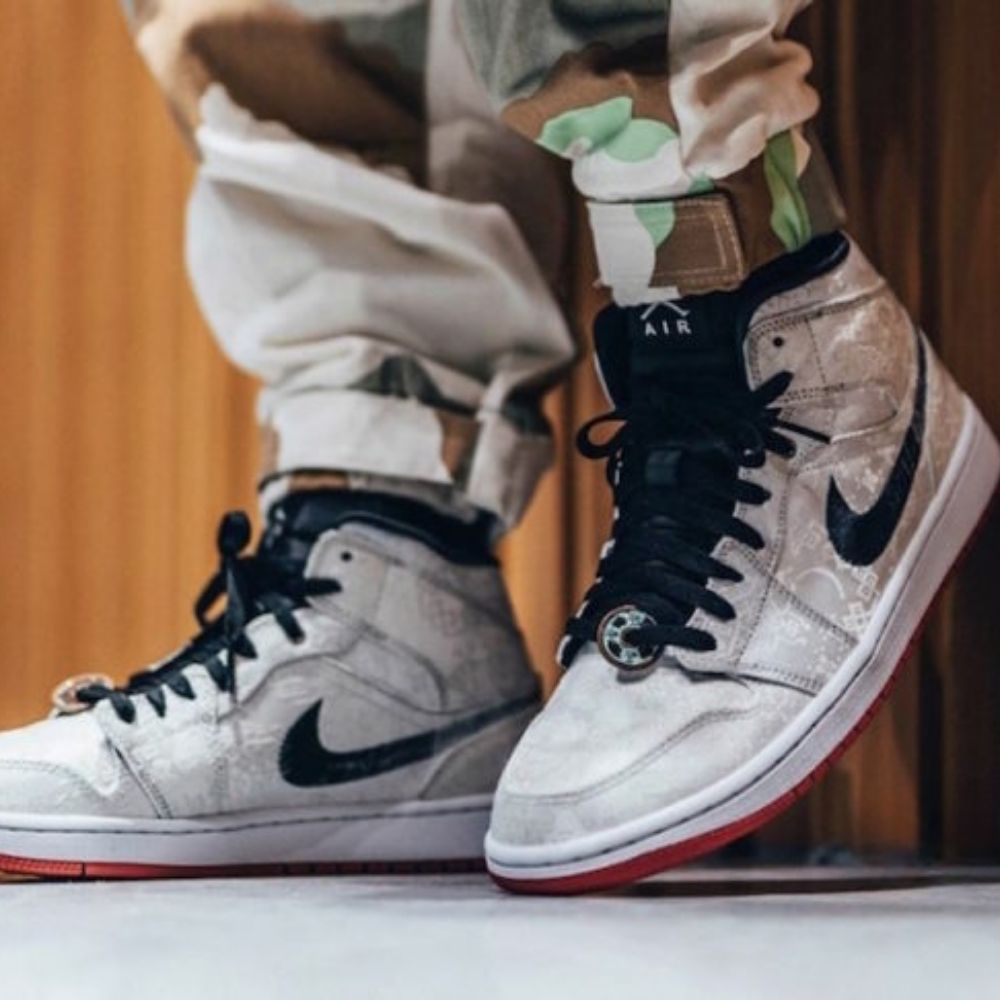 CU2804-100 - Air Jordan 1 Mid x Clot Fearless Grey - product image from the listing.