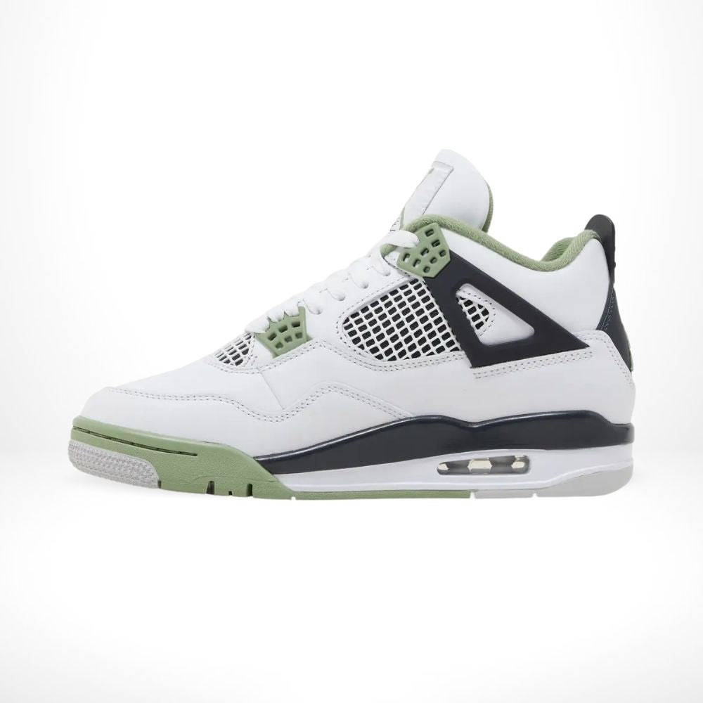 Air Jordan 4 Retro Seafoam in Green - product image from the listing.