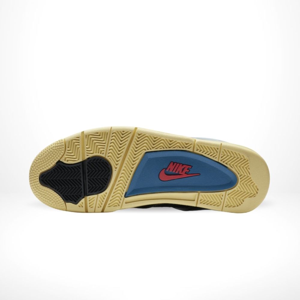x Nike Union LA Off Noir - Air Jordan 4 Retro - product image from the listing.