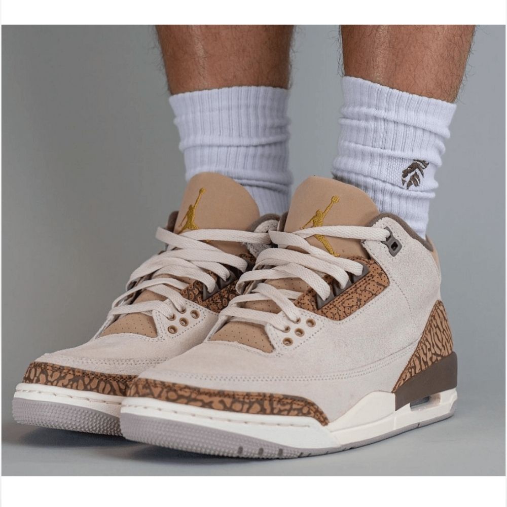 Palomino - Air Jordan 3 Retro - product image from the listing.