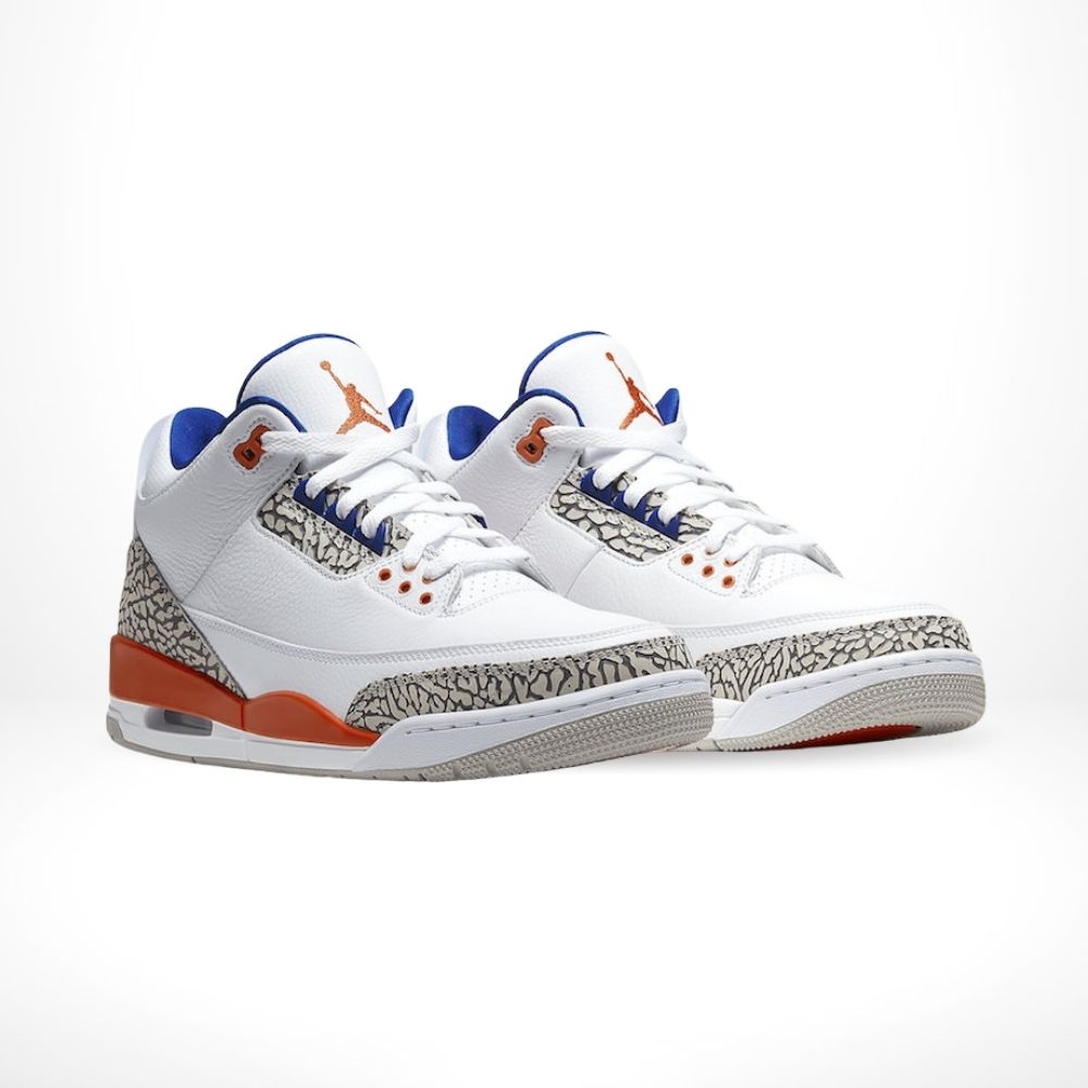 Air Jordan 3 Retro Knicks in Orange - product image from the listing.