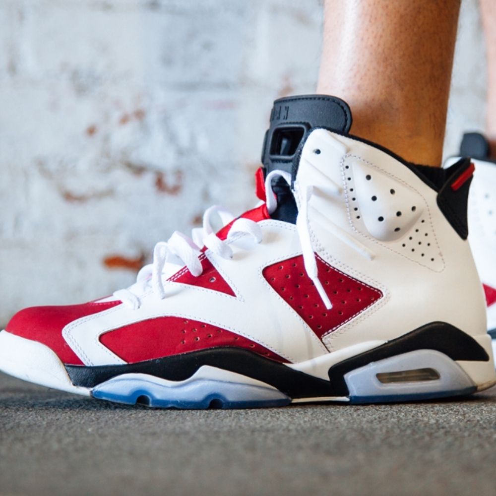 Carmine - Air Jordan 6 Retro OG 2021 - product image from the listing.