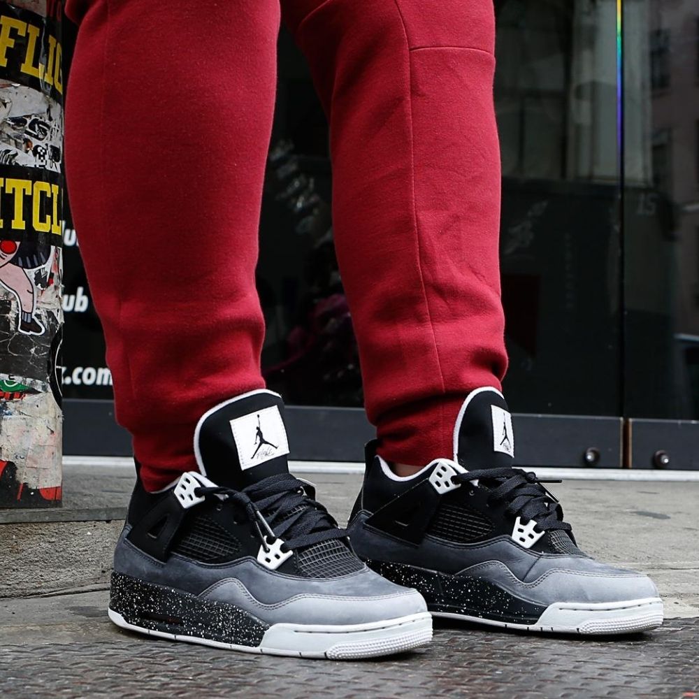 Fear Cool Grey - Air Jordan 4 Retro 2013 - product image from the listing.