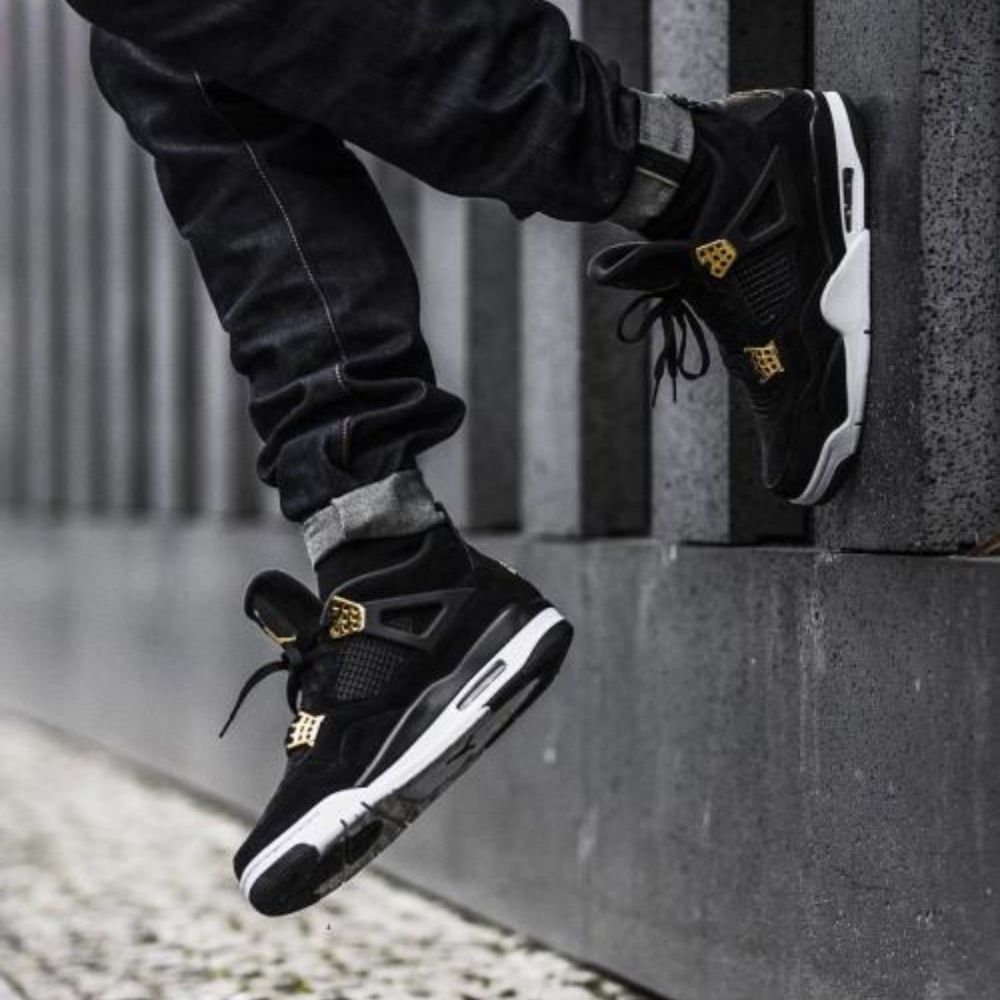 Air Jordan 4 Retro Royalty in Metallic Gold - product image from the listing.