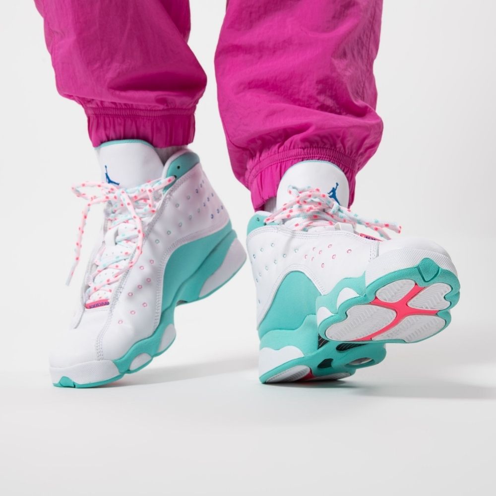 Air Jordan 13 Retro Aurora in Green - product image from the listing.