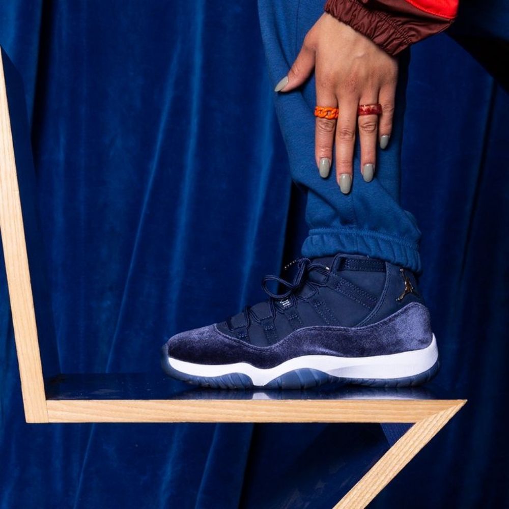 Midnight Navy Velvet - Air Jordan 11 Retro - product image from the listing.