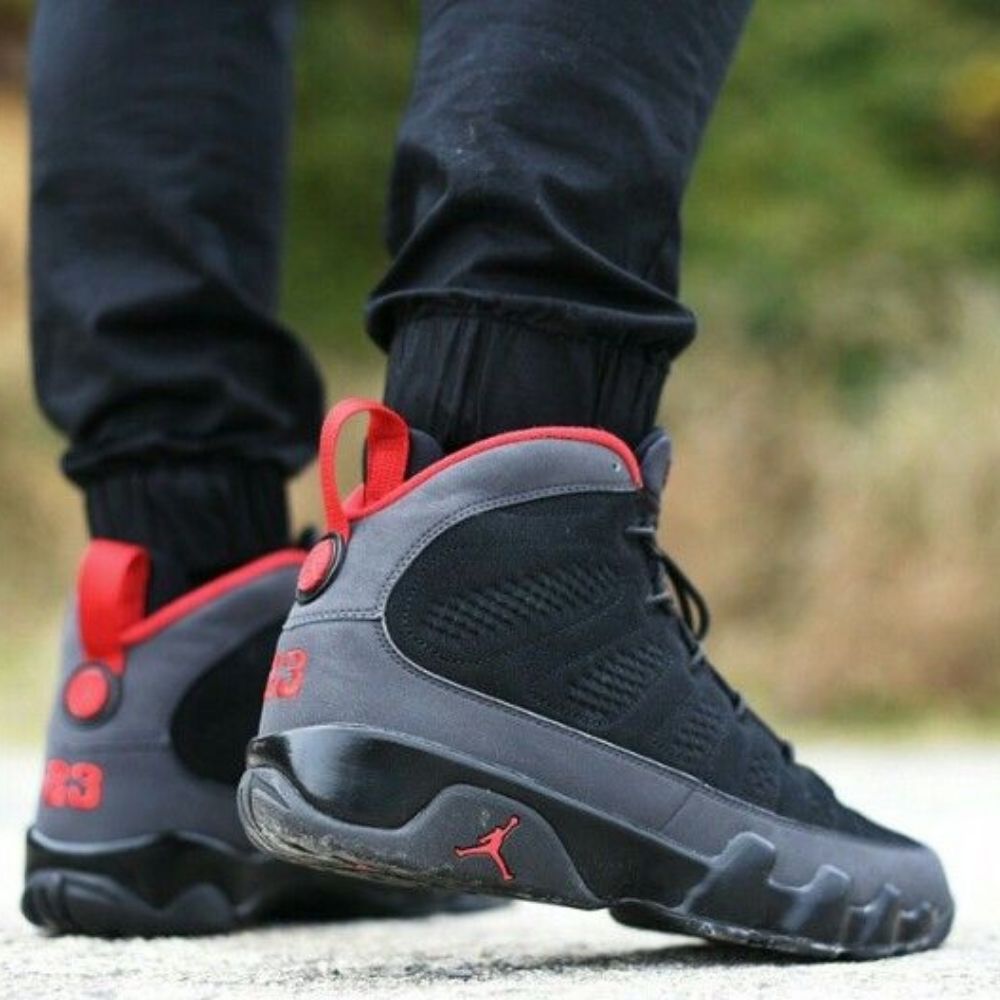 Dark Charcoal - Air Jordan 9 Retro 2010 - product image from the listing.