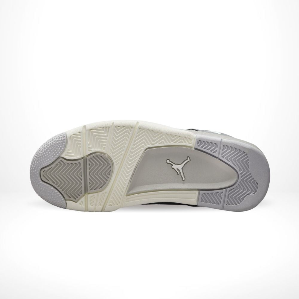 Frozen Moments - Air Jordan 4 Retro - product image from the listing.