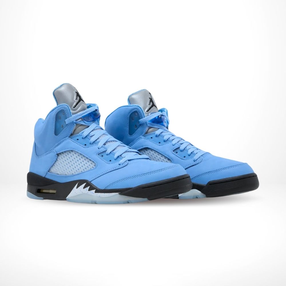 Air Jordan 5 Retro UNC in University Blue - product image from the listing.