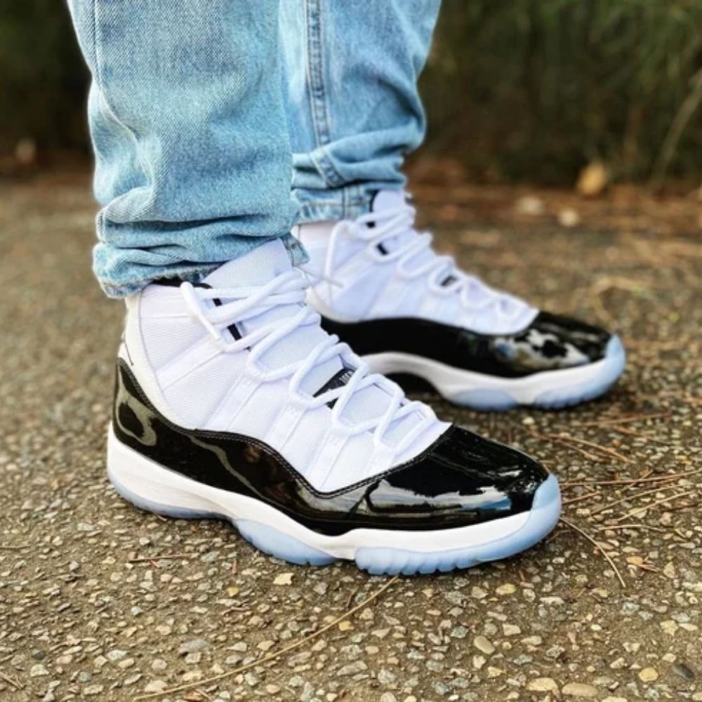 Concord - Air Jordan 11 Retro 2018 - product image from the listing.