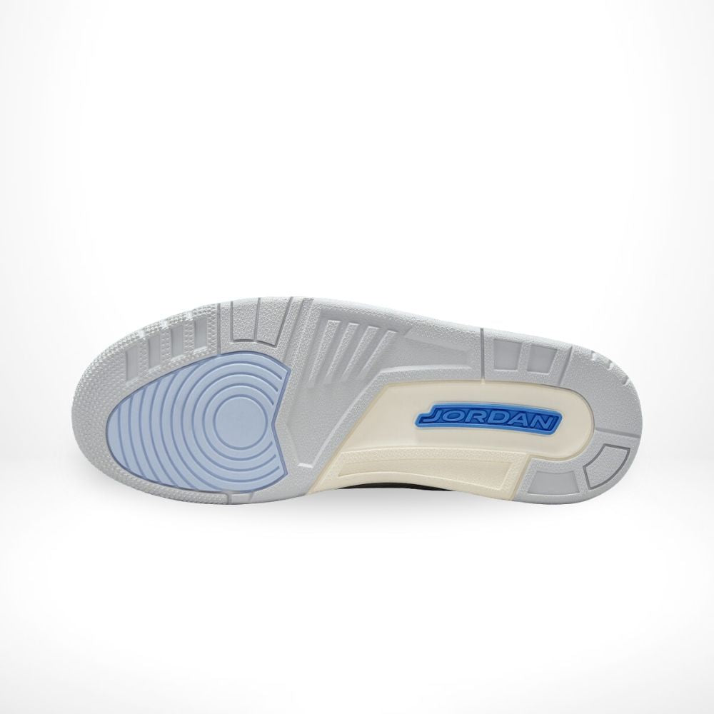 Air Jordan 3 Retro Lucky Shorts Hydrogen in Blue - product image from the listing.