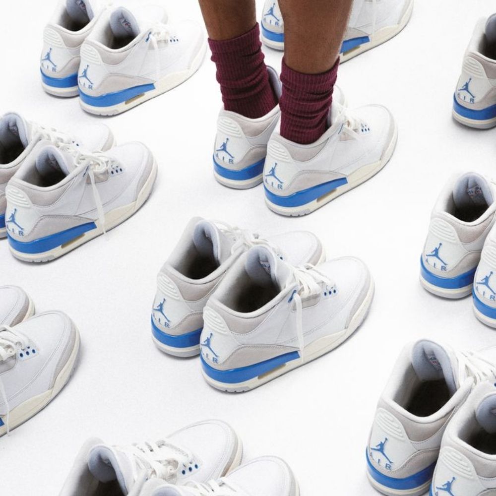 Air Jordan 3 Retro Lucky Shorts Hydrogen in Blue - product image from the listing.
