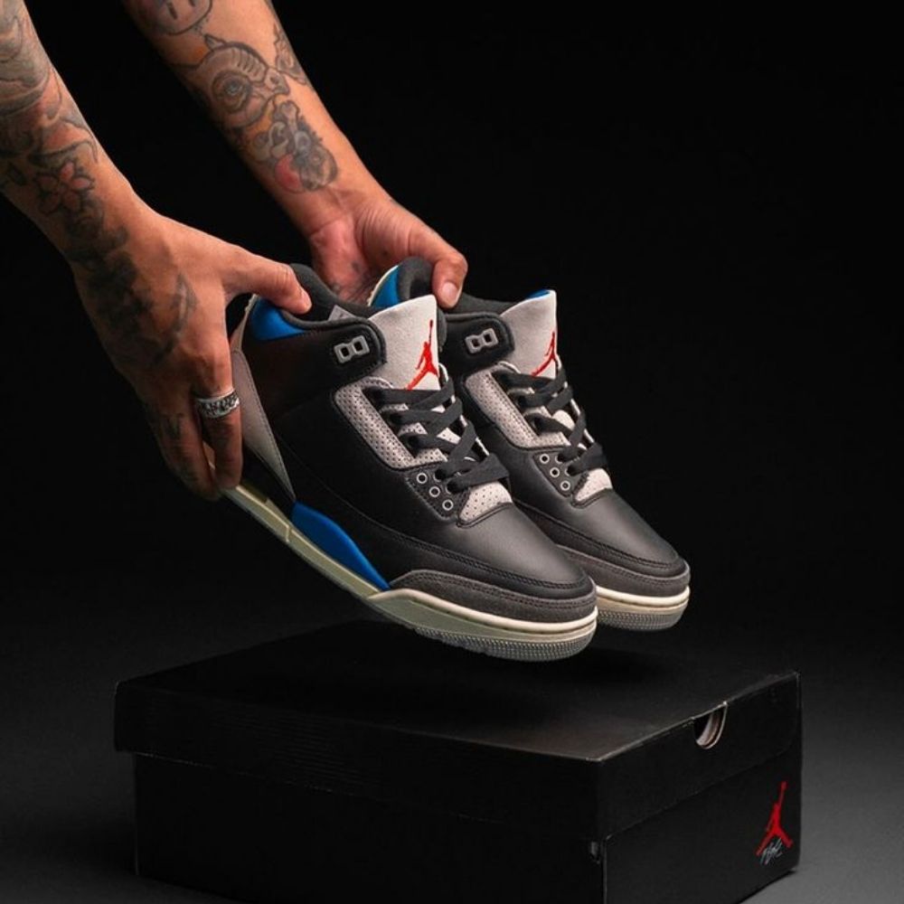 Rare Air - Air Jordan 3 - product photo shown in the listing for this item.
