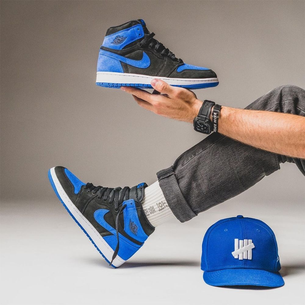 Air Jordan 1 High 85 in Royal Blue Black - product image from the listing.