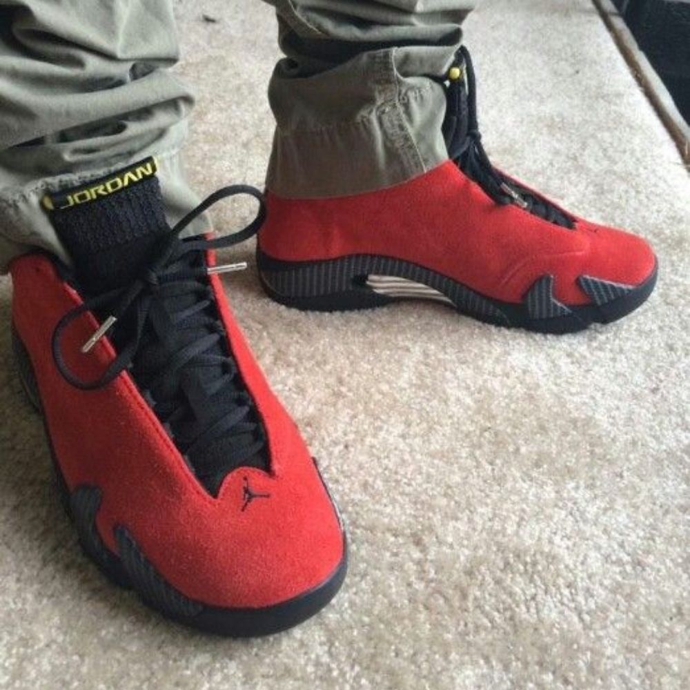 Air Jordan 14 Retro Ferrari Challenge in Red Black - product image from the listing.